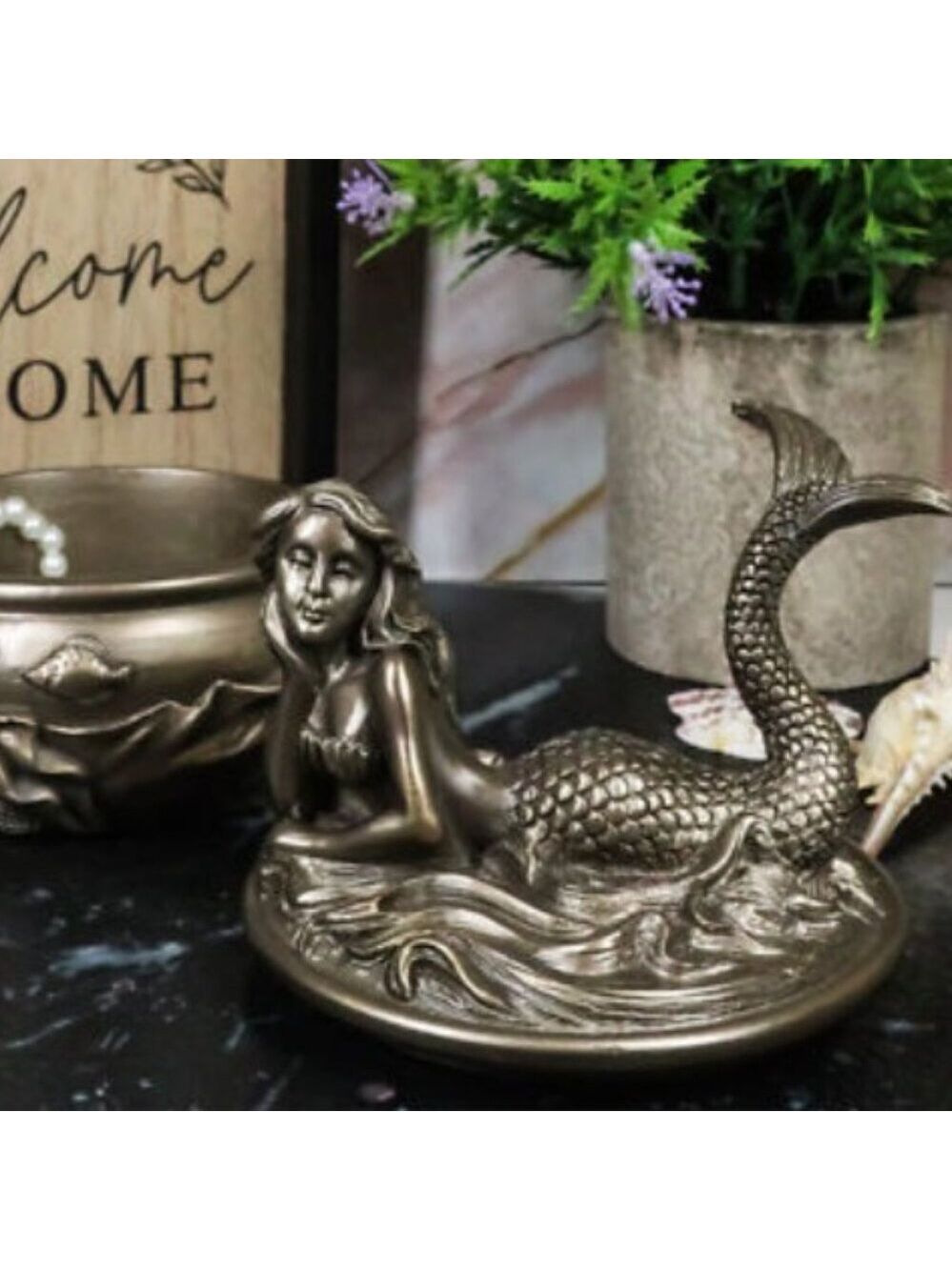 Bronze Mermaid jewelry trinket box - Picture 3 of 6